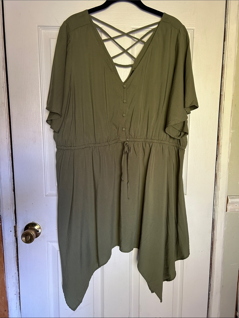 🖤TORRID🖤 Olive Green babydoll flutter sleeve top